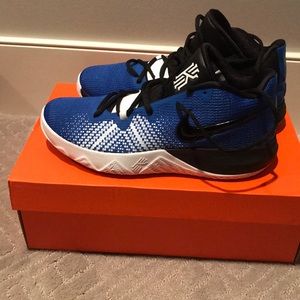 Nike Kyrie Flytrap